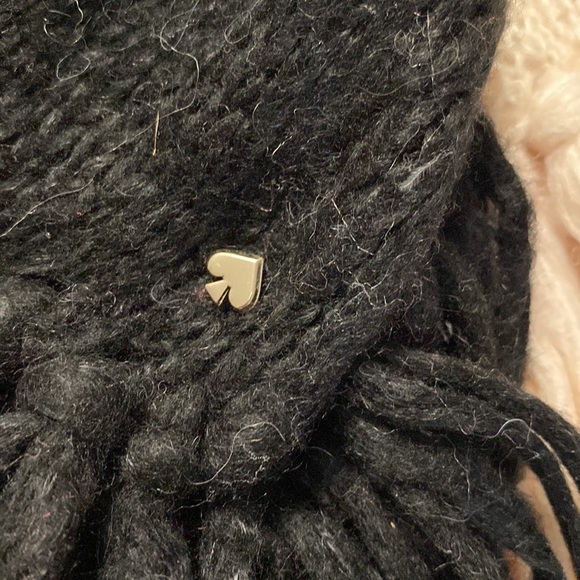 Kate Spade colour block tassel scarf NWT - Picture 2 of 3